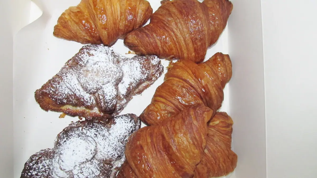 Parkway Patisserie – patisserie in Golders Green, London